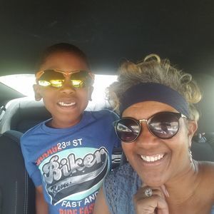 Meet your Posher, Cynthia